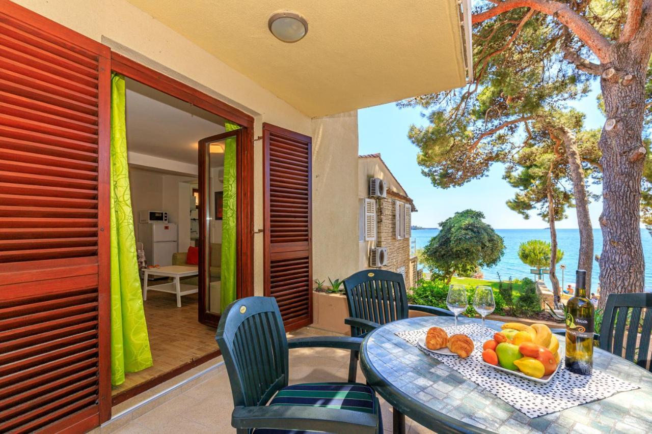 Al Mare Apartments Ρόβινι Εξωτερικό φωτογραφία