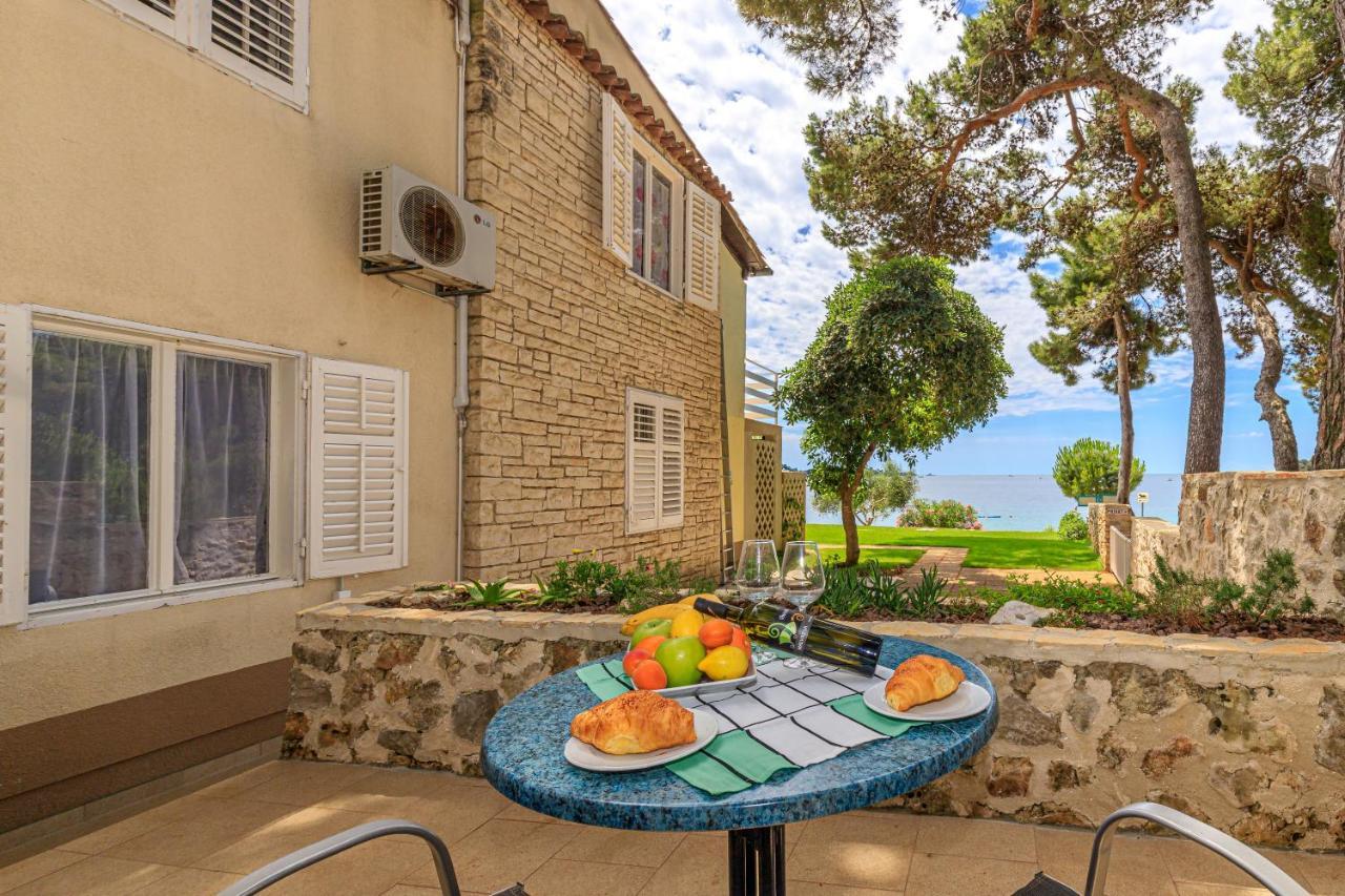 Al Mare Apartments Ρόβινι Εξωτερικό φωτογραφία